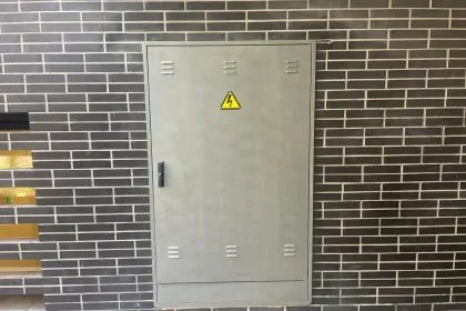 Puertas metalicas para empotrar en pared